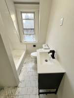 NEWLY RENOVATED 5 BEDROOM 1.5 BATH BEAUTIFUL SINGLE FAMILY HOME AVAILABLE NOW!!